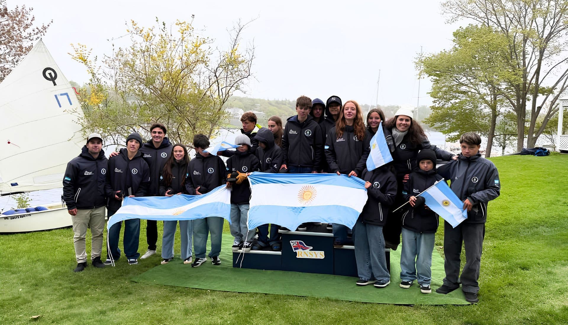 La celeste y blanca en lo más alto en Halifax